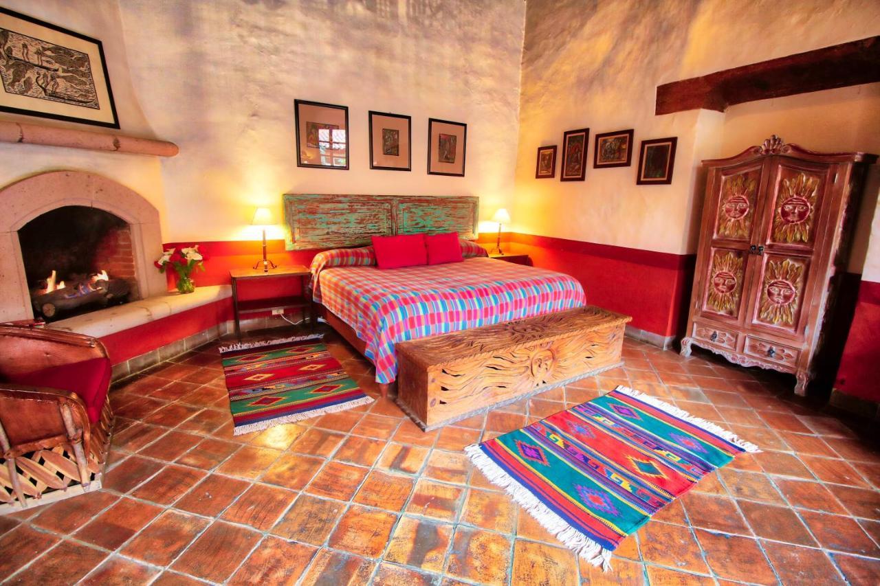 Hotel Casa Encantada Patzcuaro Bagian luar foto