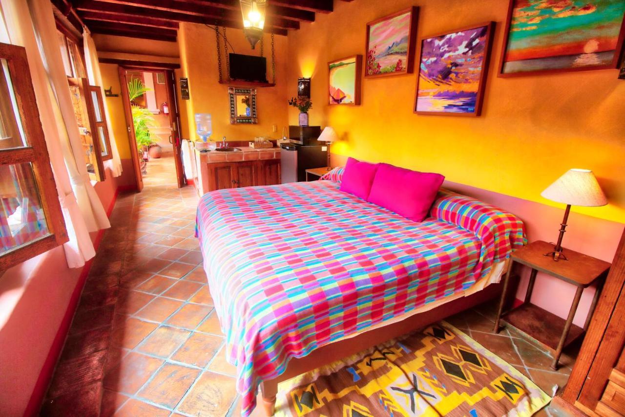 Hotel Casa Encantada Patzcuaro Bagian luar foto