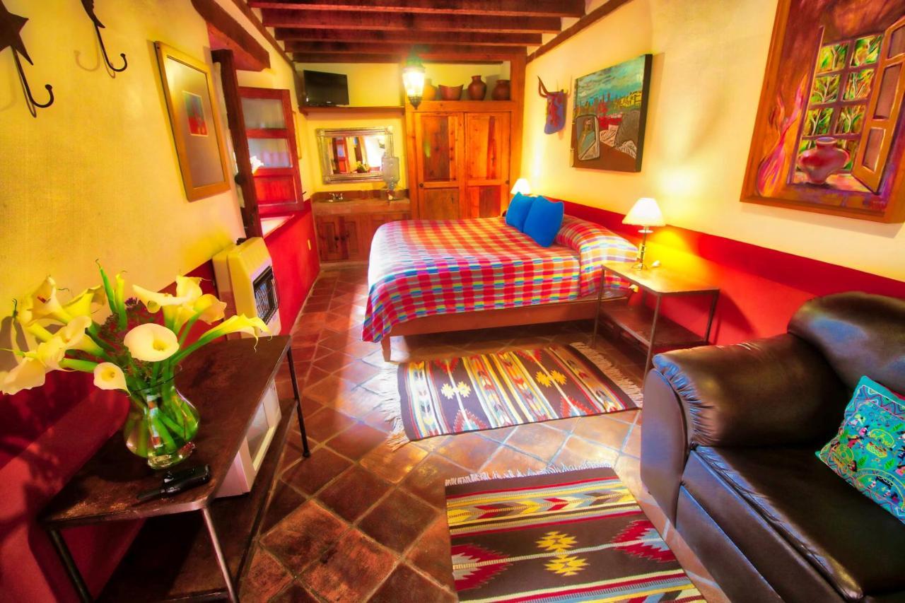Hotel Casa Encantada Patzcuaro Bagian luar foto
