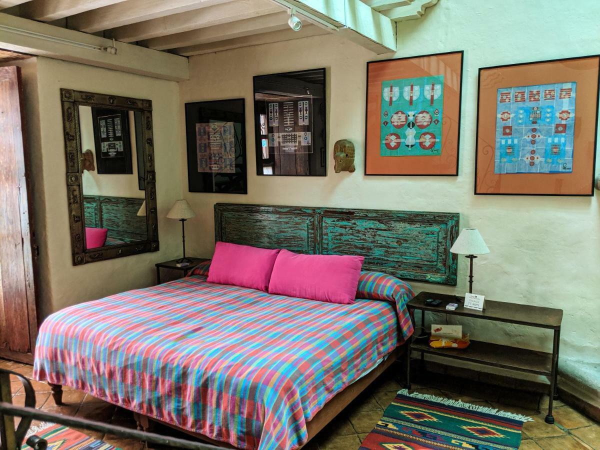 Hotel Casa Encantada Patzcuaro Bagian luar foto